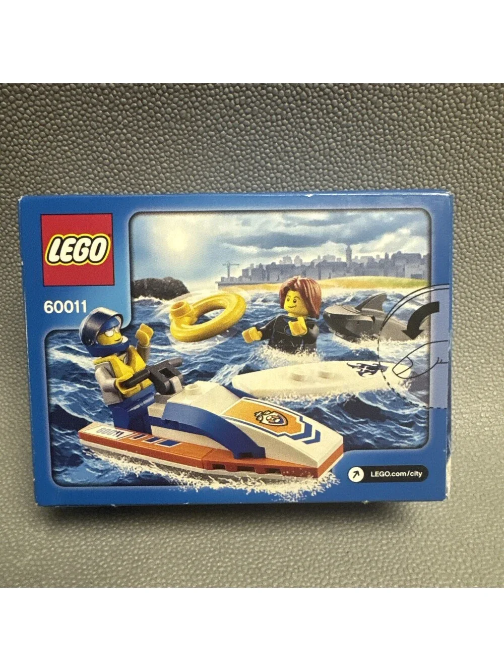 LEGO City: Surfer Rescue 60011 New Sealed Retired Shark Boat Surf Board Box 32pc